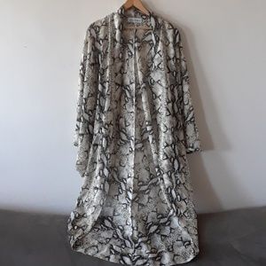 Swimsuit silky coverup